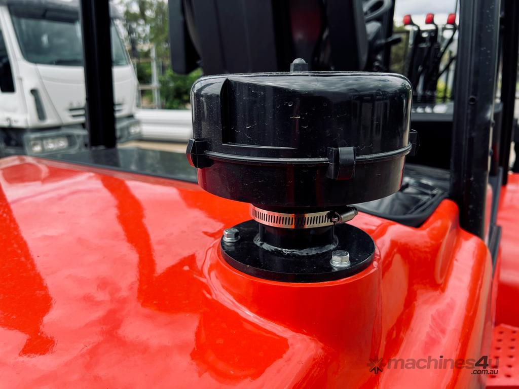 Hangcha 3.5t 4WD Forklift CPCD35 - 4.3m Triplex 3 Speed Diesel Wet Brake System